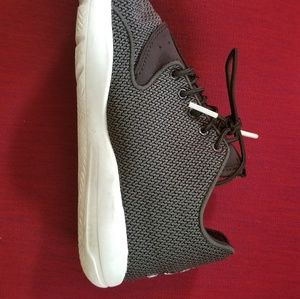 Size 7 Jordan Eclipse